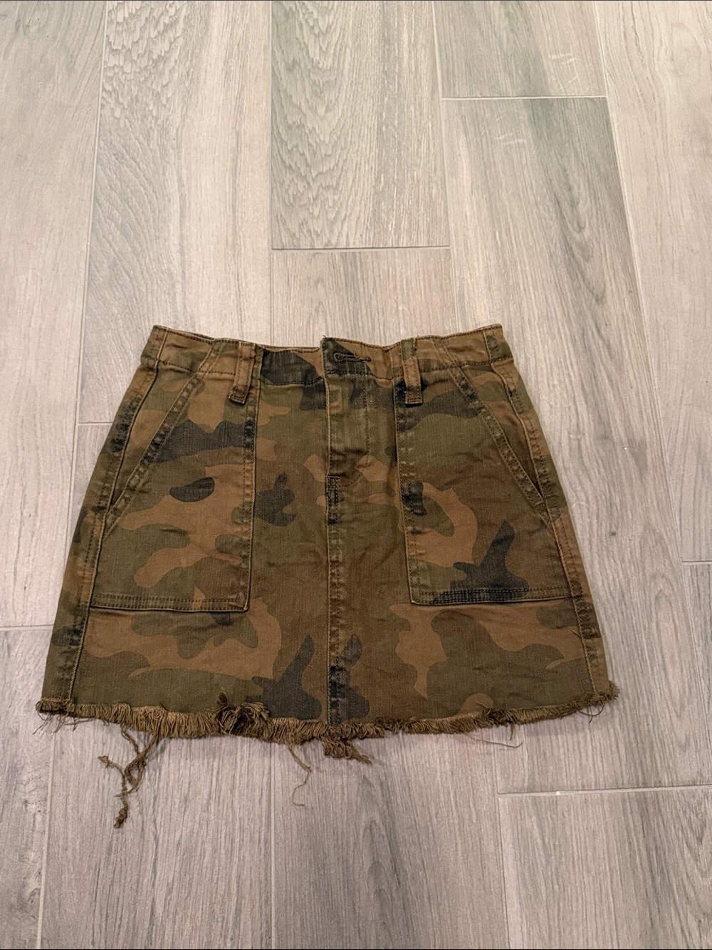 Blank NYC Girls Camo Mini Skirt - Olive Green Size 8